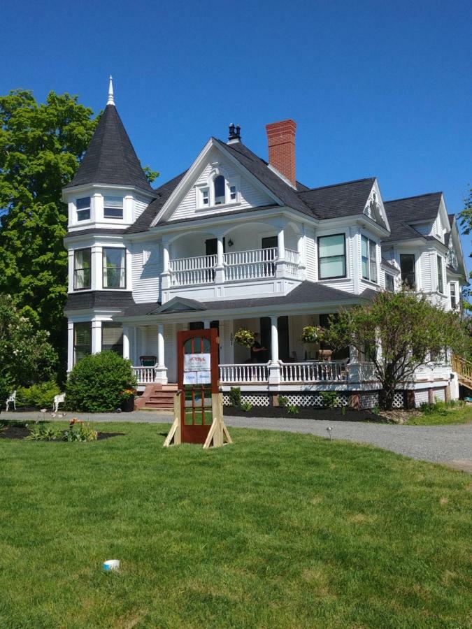 By The River B&B Fredericton Bagian luar foto